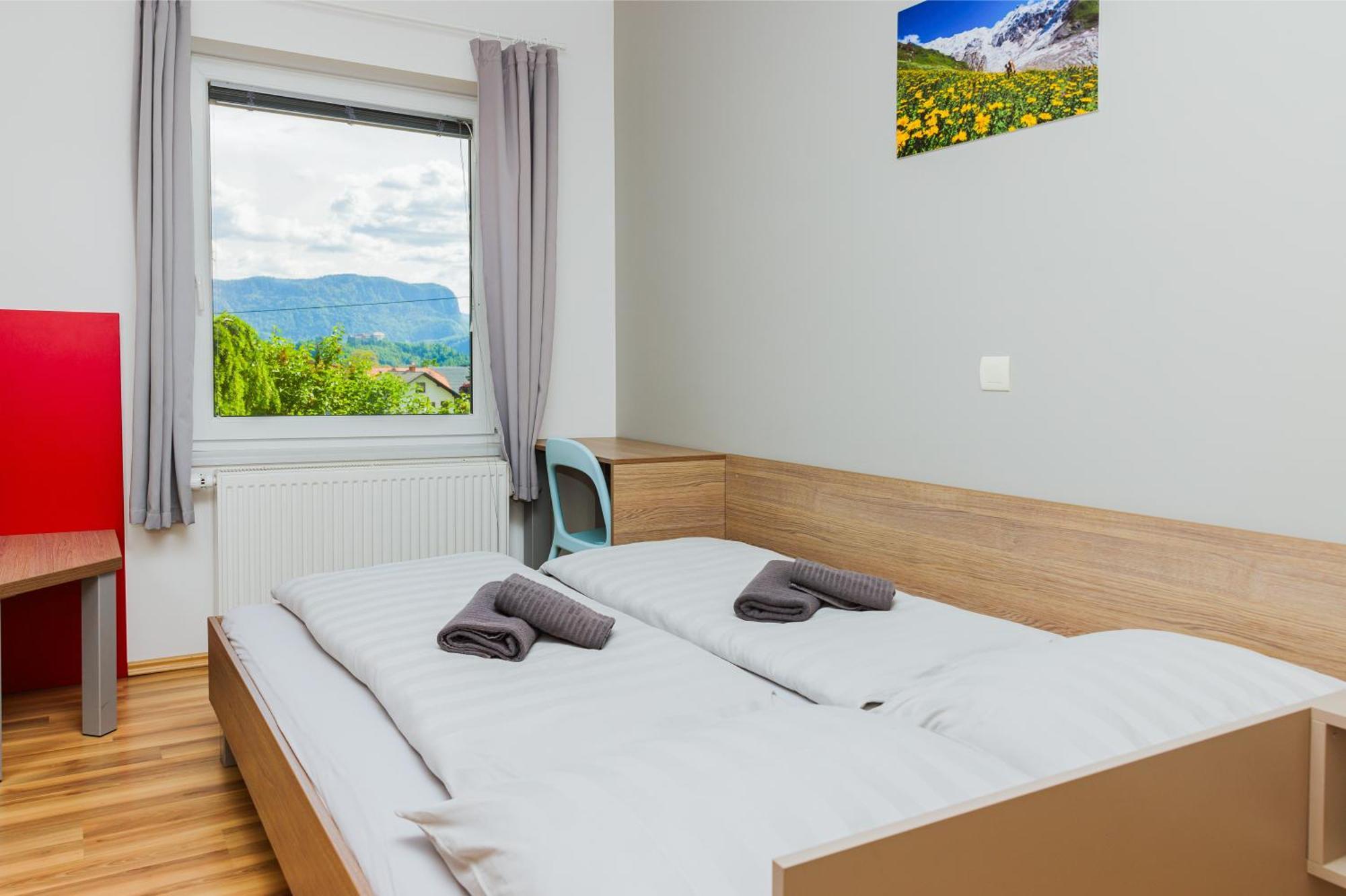 Modern Apartment Bled Bagian luar foto