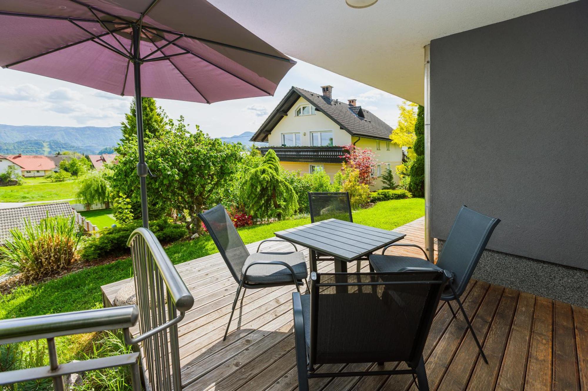 Modern Apartment Bled Bagian luar foto