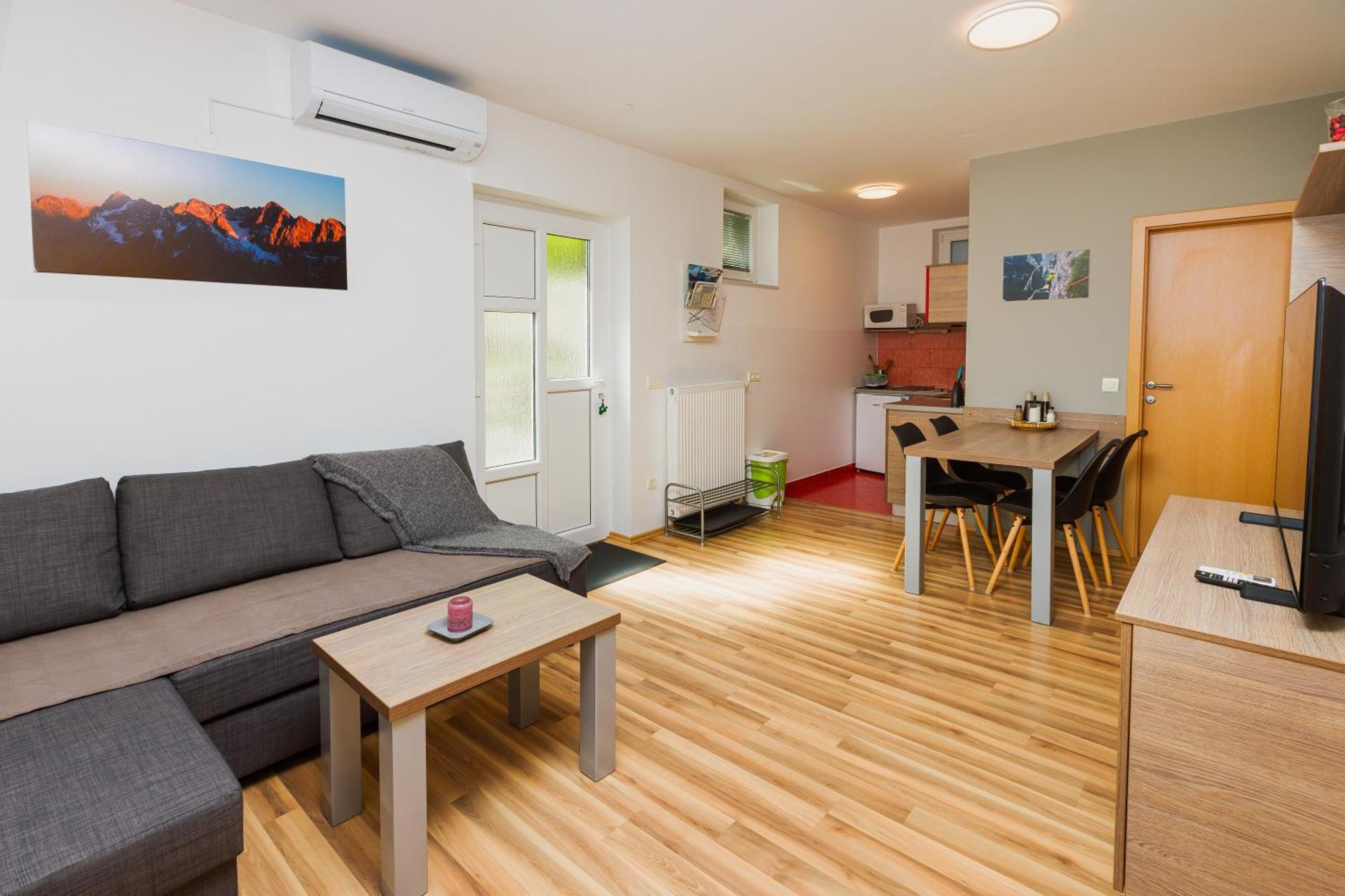Modern Apartment Bled Bagian luar foto